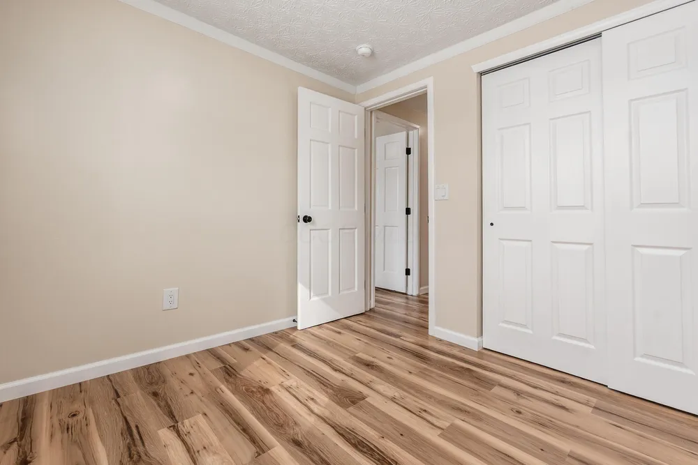 3586 Alkire Rd, Grove City, OH 43123