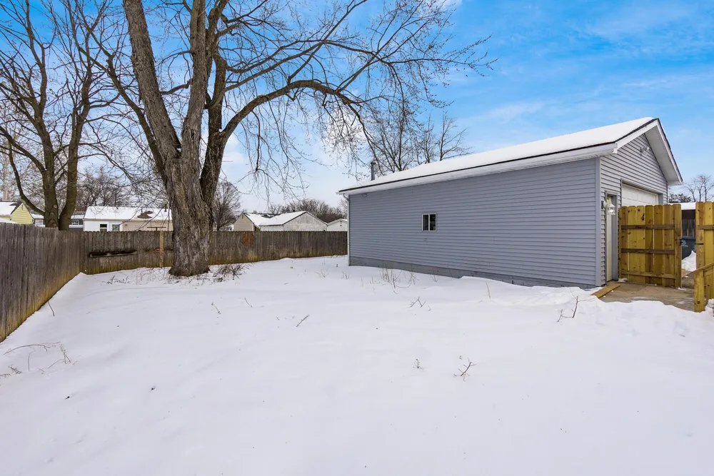 3586 Alkire Rd, Grove City, OH 43123