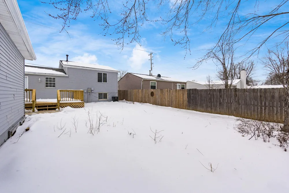 3586 Alkire Rd, Grove City, OH 43123