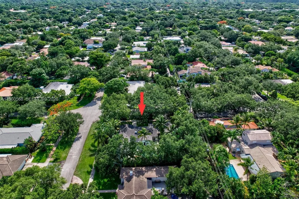 9105 NE 5th Ave, Miami Shores, FL 33138