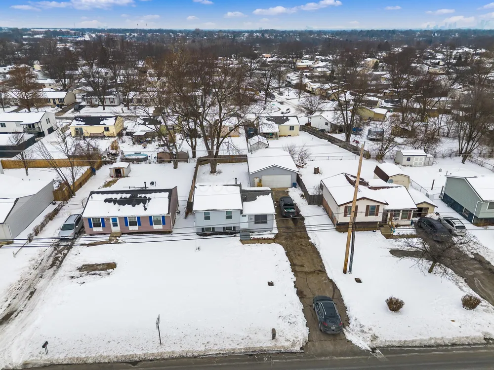 3586 Alkire Rd, Grove City, OH 43123