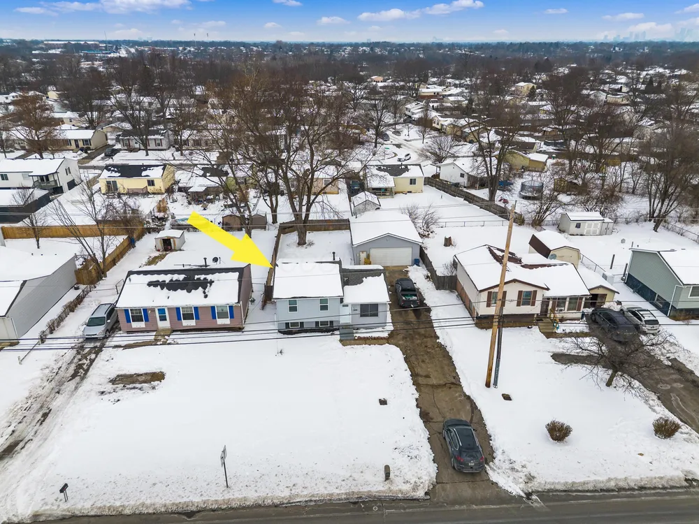 3586 Alkire Rd, Grove City, OH 43123