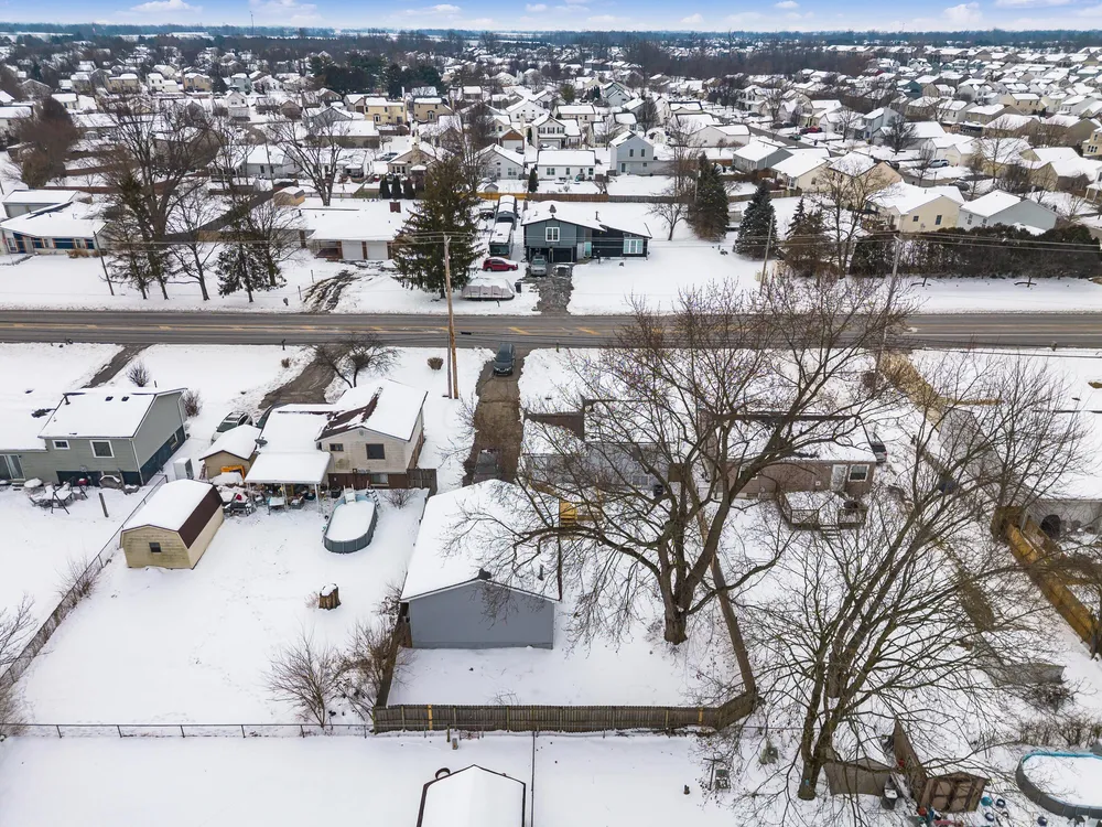 3586 Alkire Rd, Grove City, OH 43123
