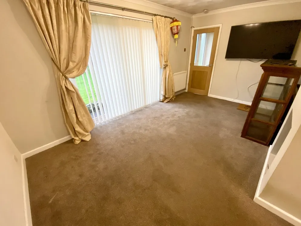 Property carousel item 2