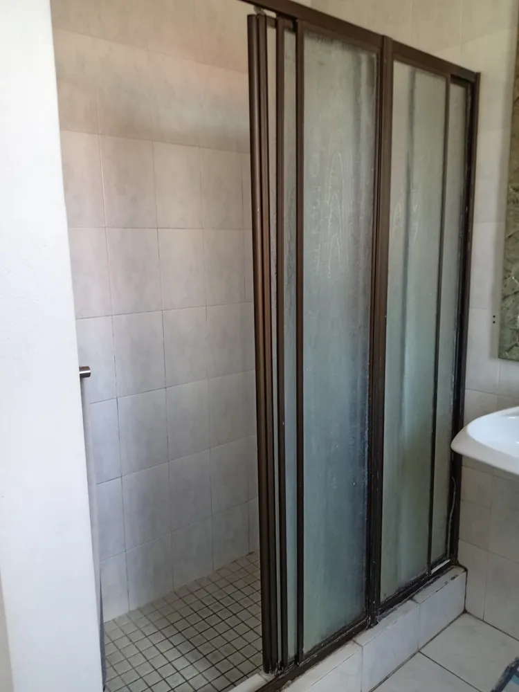 South Africa, Gauteng, Primrose, Olive Road, 7