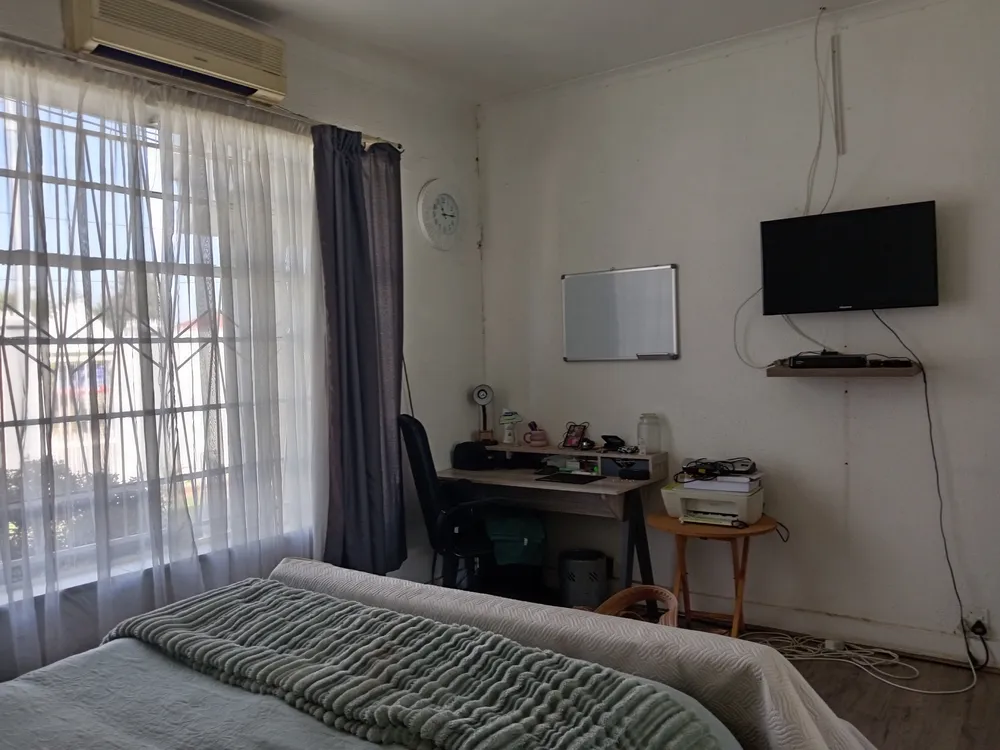 South Africa, Gauteng, Primrose, Olive Road, 7