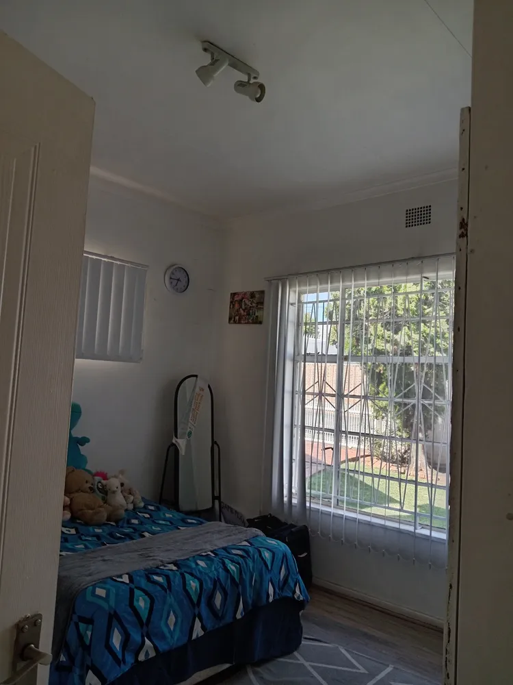 South Africa, Gauteng, Primrose, Olive Road, 7