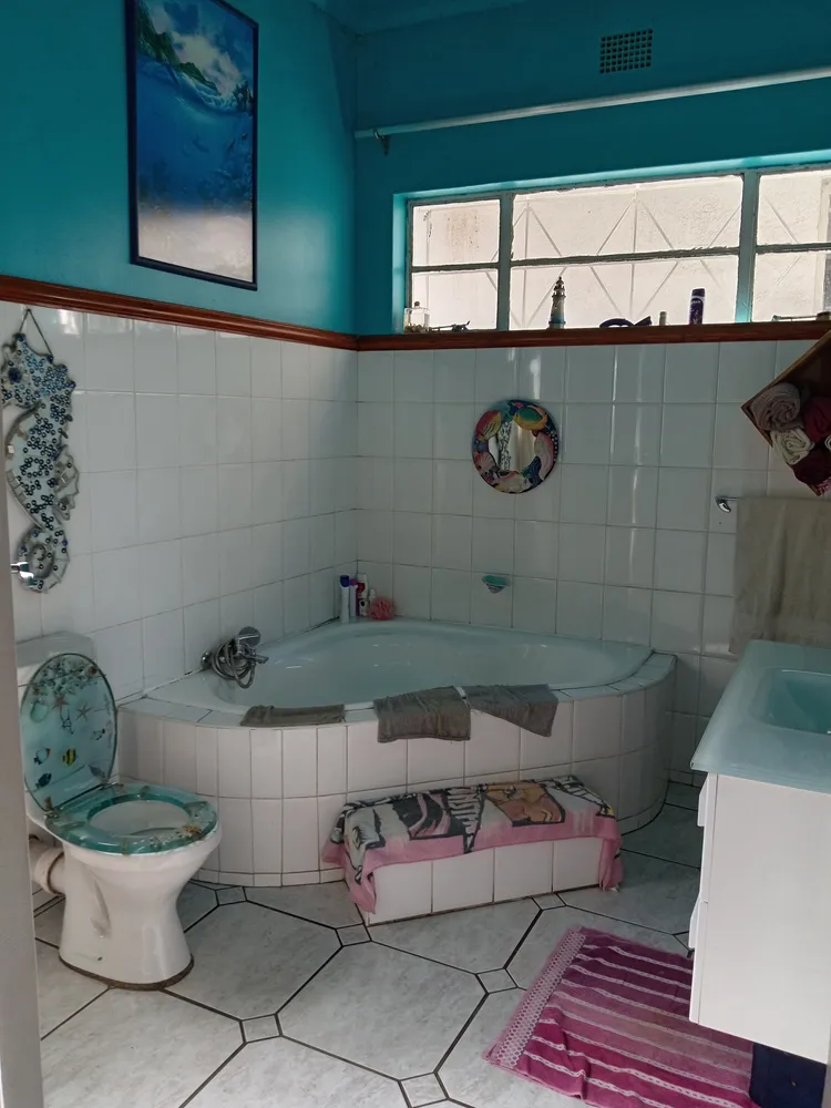 South Africa, Gauteng, Primrose, Olive Road, 7