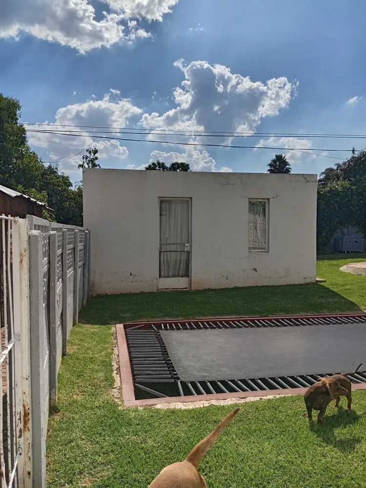 South Africa, Gauteng, Primrose, Olive Road, 7