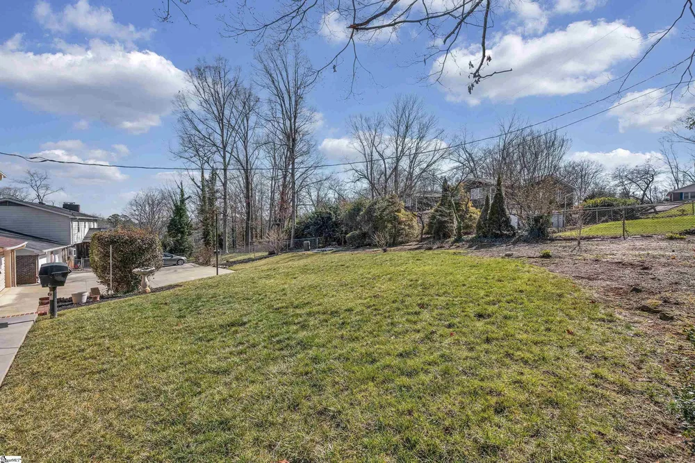 507 Edwards Mill Rd, Taylors, SC 29687