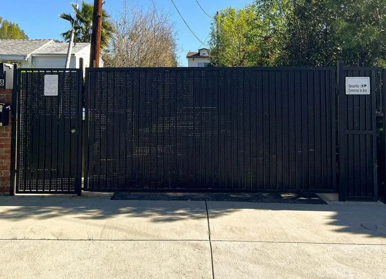 6648 Gaviota Ave, Van Nuys, CA 91406