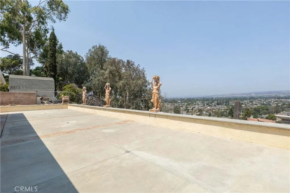 19931 Crestknoll Dr, Yorba Linda, CA 92886