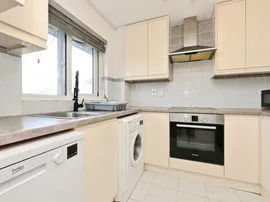 Aylets Field, Harlow thumb 3