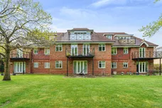Shoppenhangers Road, Maidenhead