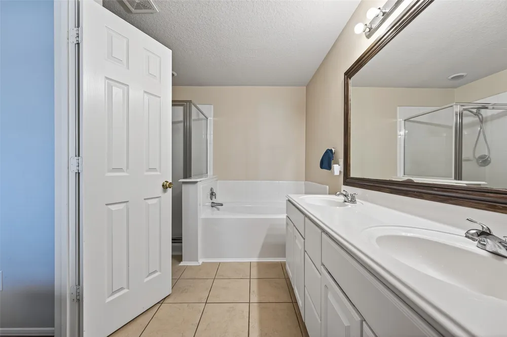 18439 Alemarble Oak St, Cypress, TX 77429
