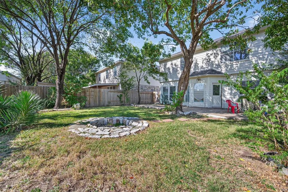 18439 Alemarble Oak St, Cypress, TX 77429