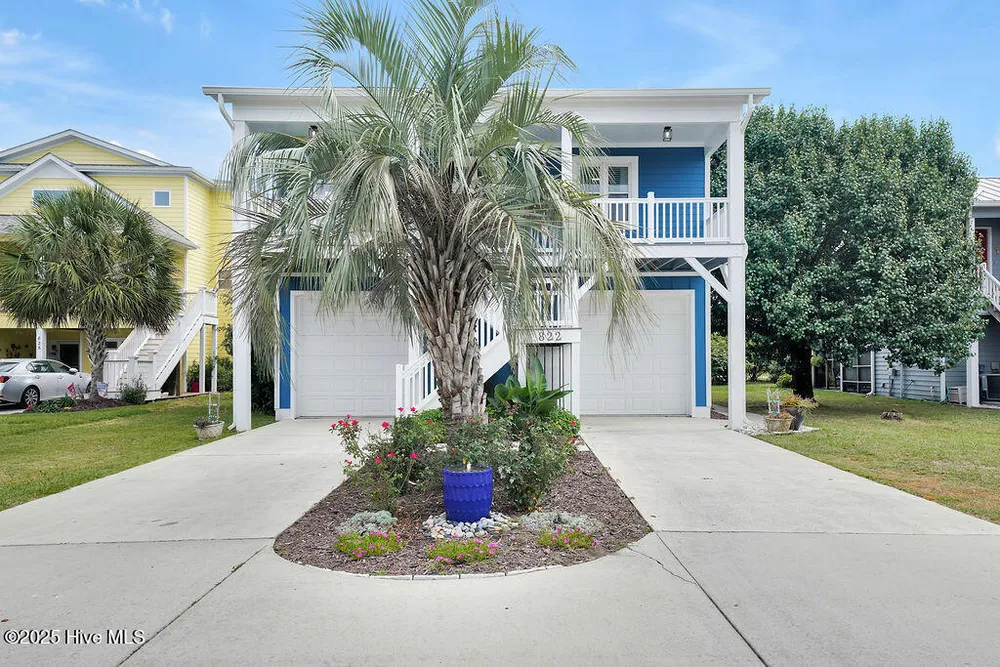 822 Cutter Ct, Kure Beach, NC 28449