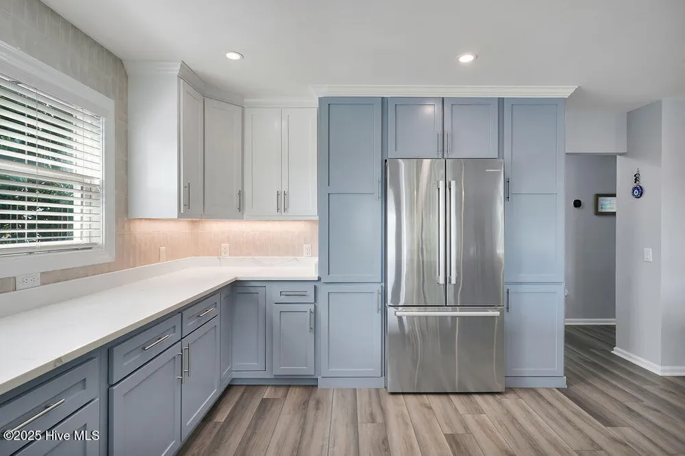 822 Cutter Ct, Kure Beach, NC 28449