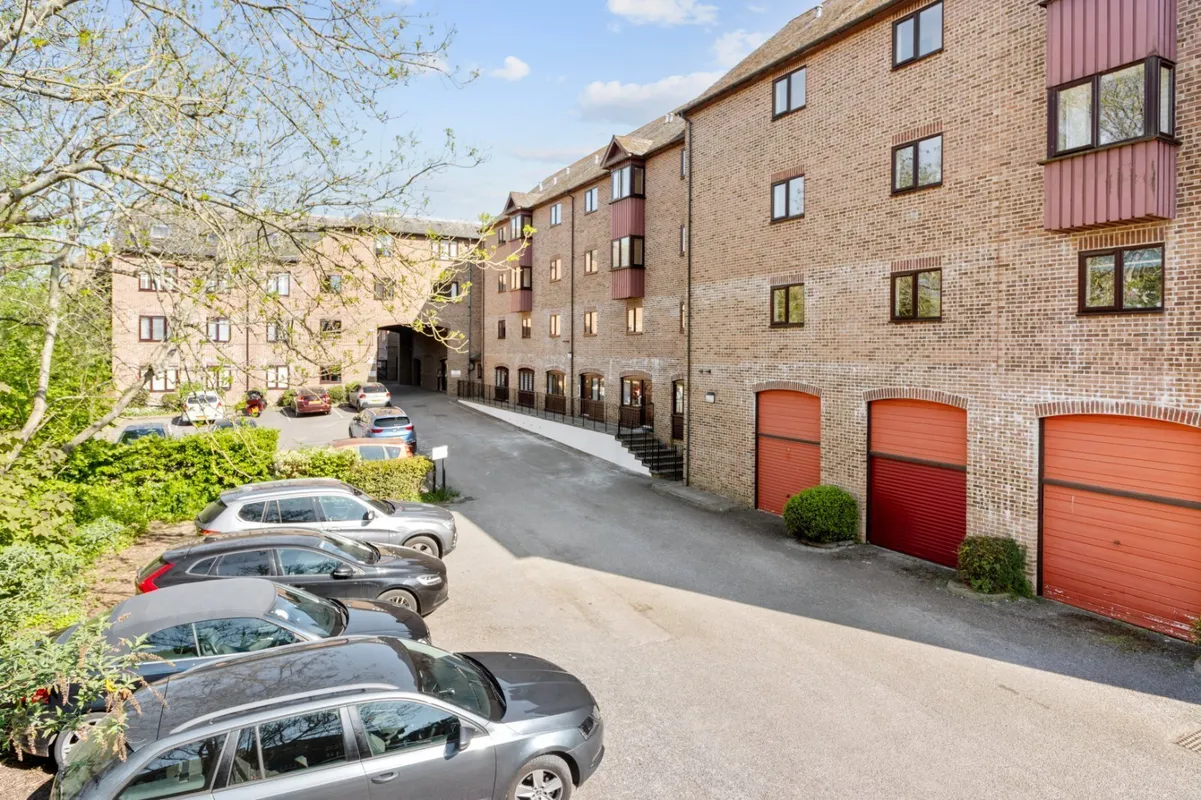 Mill Lane, Uckfield, East Sussex, TN22