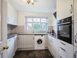 Burr Tree Drive, LEEDS thumb 3
