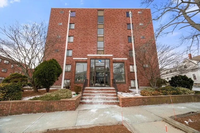 95 Nahant St, Lynn, MA 01902