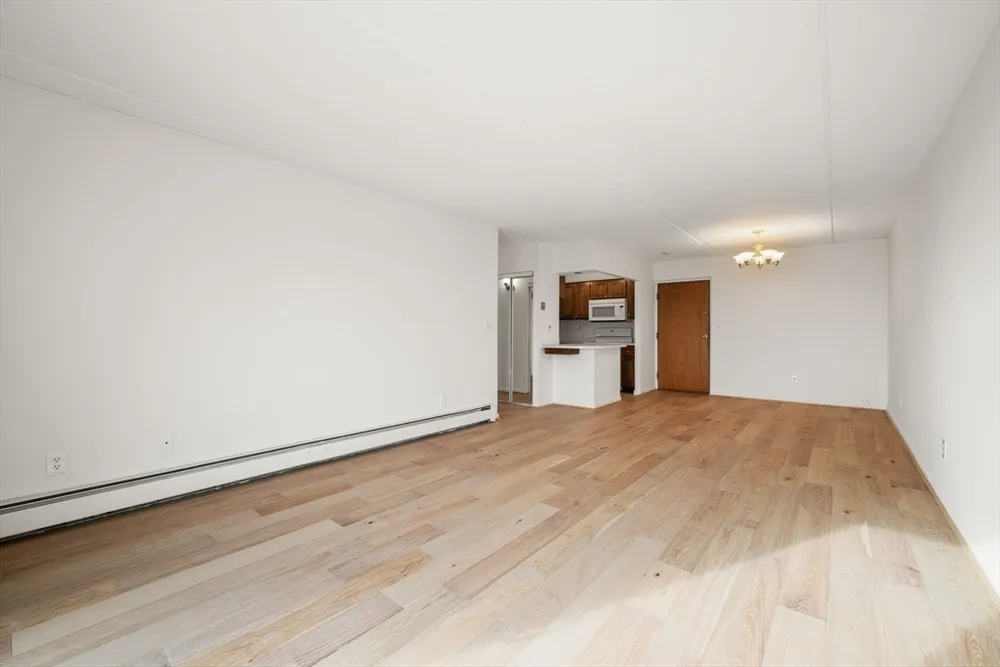 95 Nahant St, Lynn, MA 01902