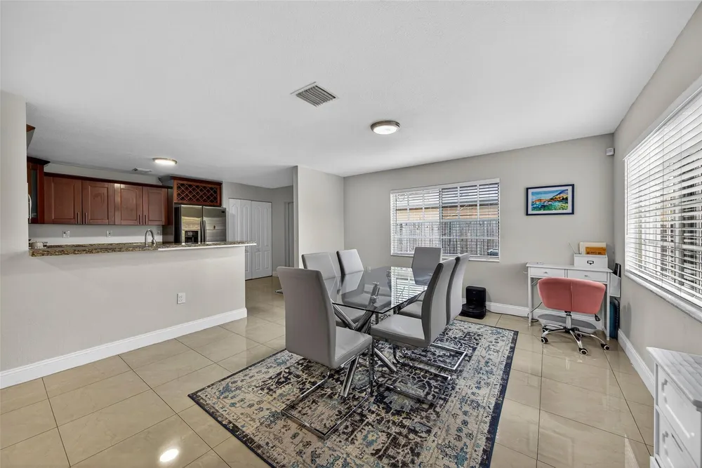 348 NW 40th Ct, Fort Lauderdale, FL 33309
