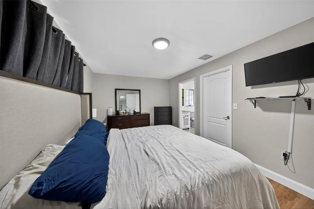 348 NW 40th Ct, Fort Lauderdale, FL 33309