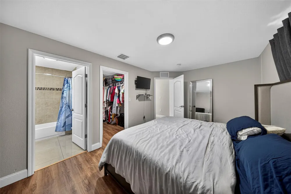 348 NW 40th Ct, Fort Lauderdale, FL 33309
