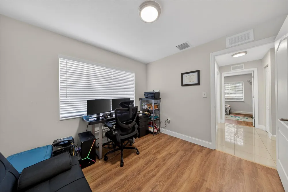 348 NW 40th Ct, Fort Lauderdale, FL 33309