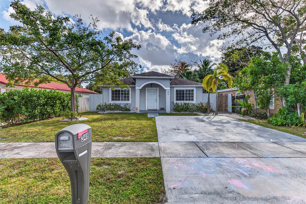 348 NW 40th Ct, Fort Lauderdale, FL 33309