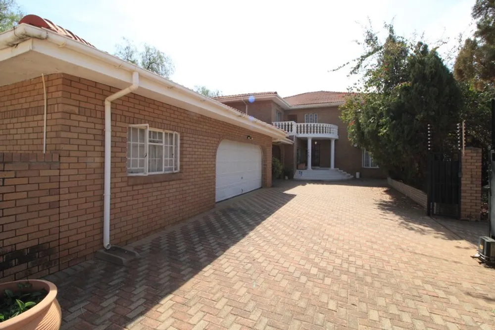 Botswana, South-East District, Phakalane
