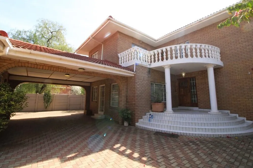 Botswana, South-East District, Phakalane