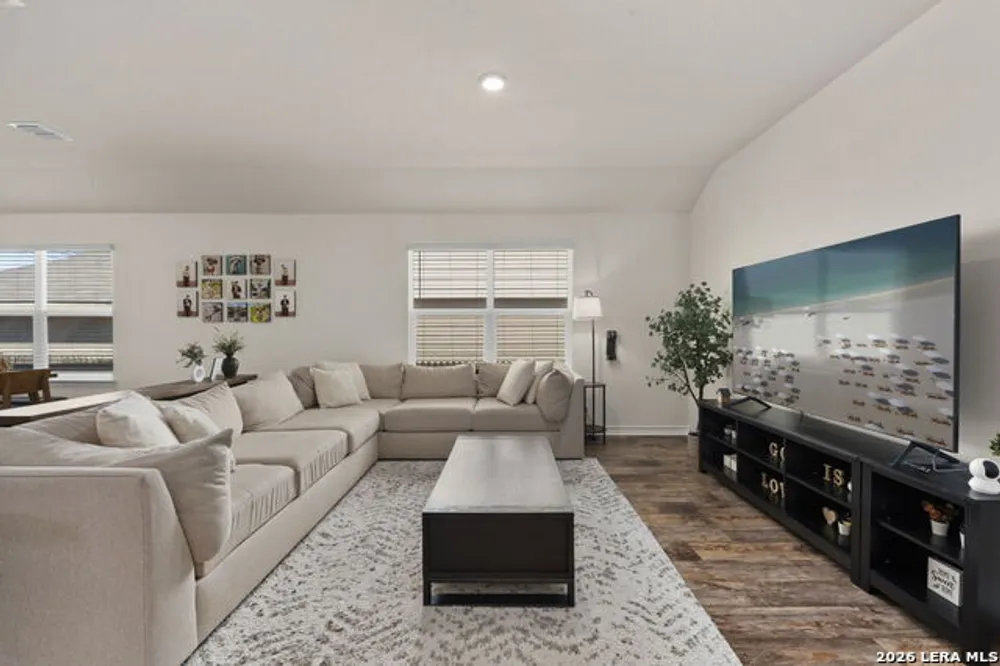12022 Topaz Stream, TX