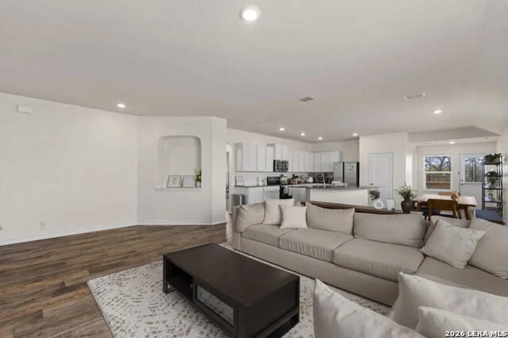 12022 Topaz Stream, TX