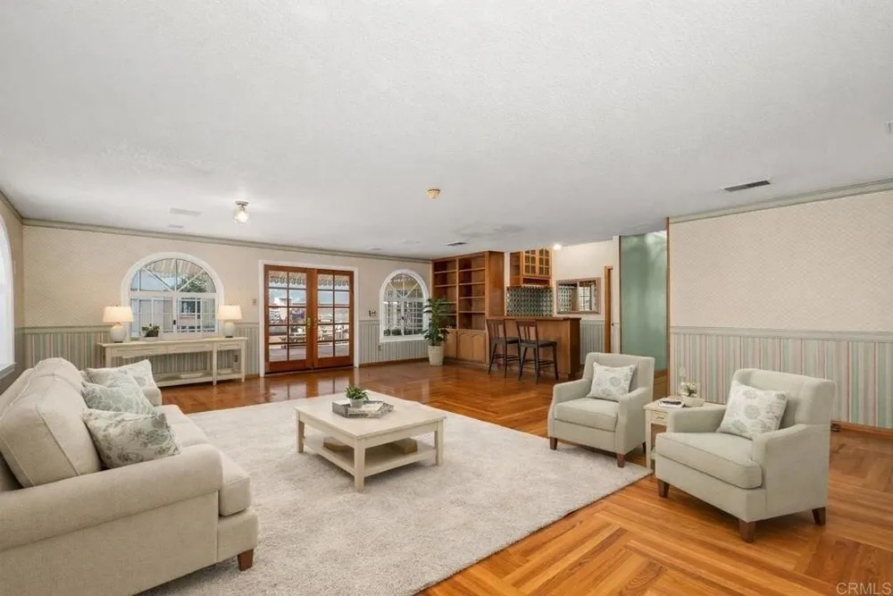 2731 Schenley Terrace, San Diego, CA 92122