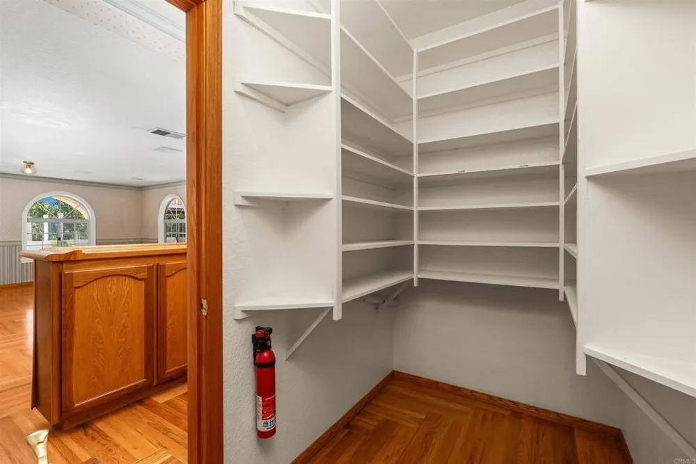 2731 Schenley Terrace, San Diego, CA 92122