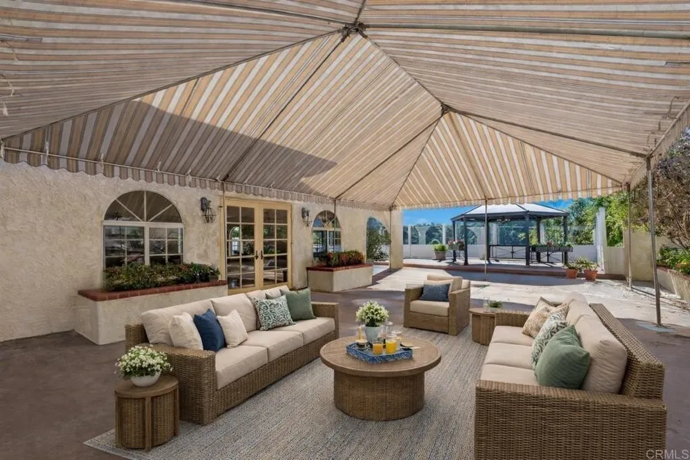 2731 Schenley Terrace, San Diego, CA 92122