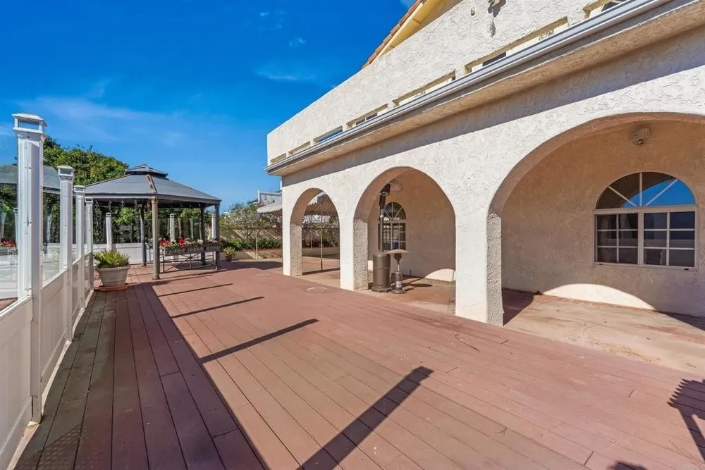 2731 Schenley Terrace, San Diego, CA 92122