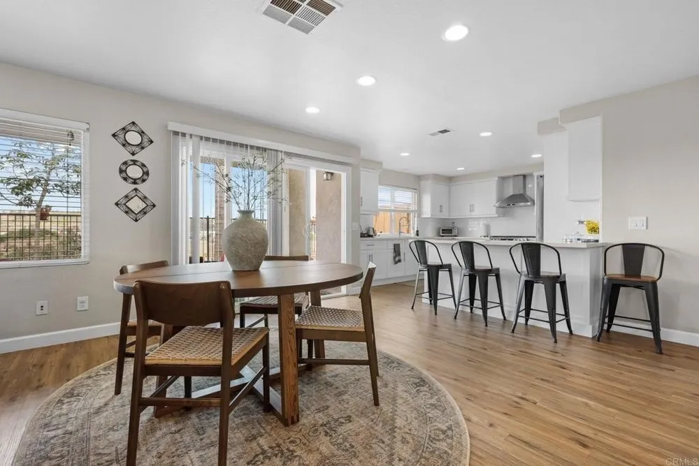 5204 Topsail Dr, San Diego, CA 92154