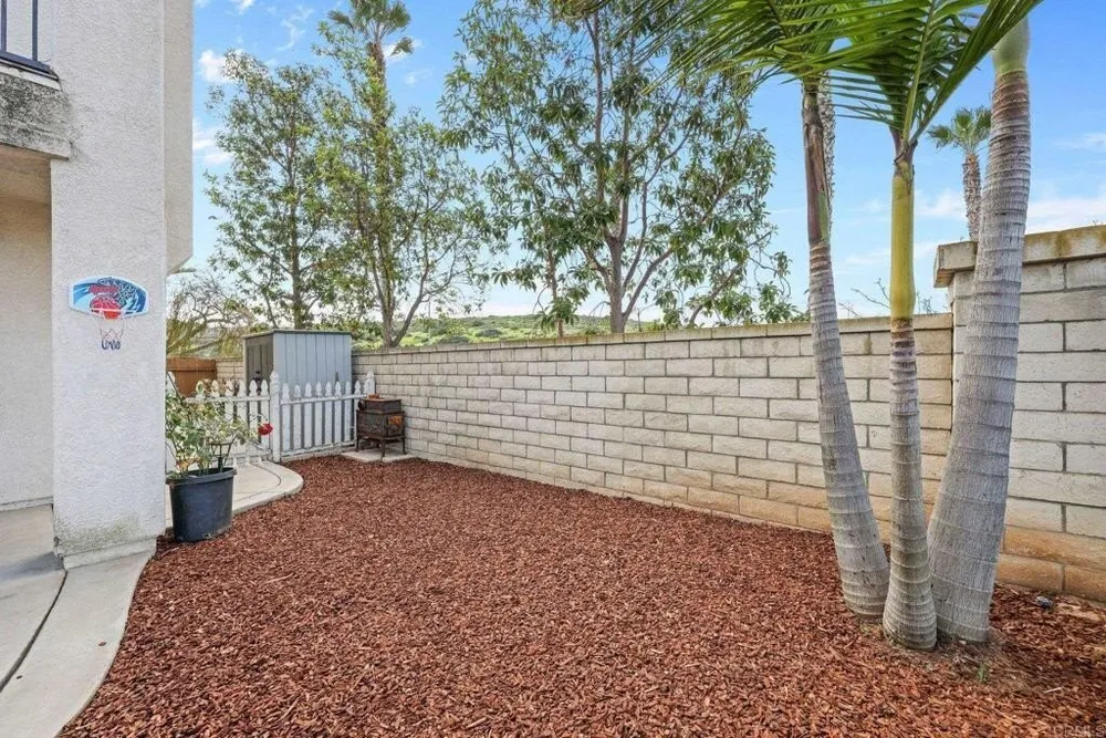 5204 Topsail Dr, San Diego, CA 92154
