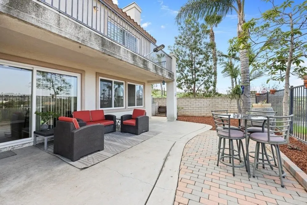 5204 Topsail Dr, San Diego, CA 92154