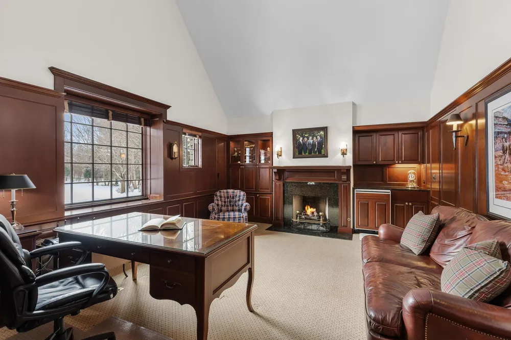 781 Ferndale Rd N, Orono, MN 55391
