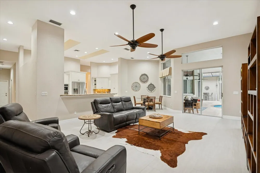 830 NW 122nd Ave, Plantation, FL 33325