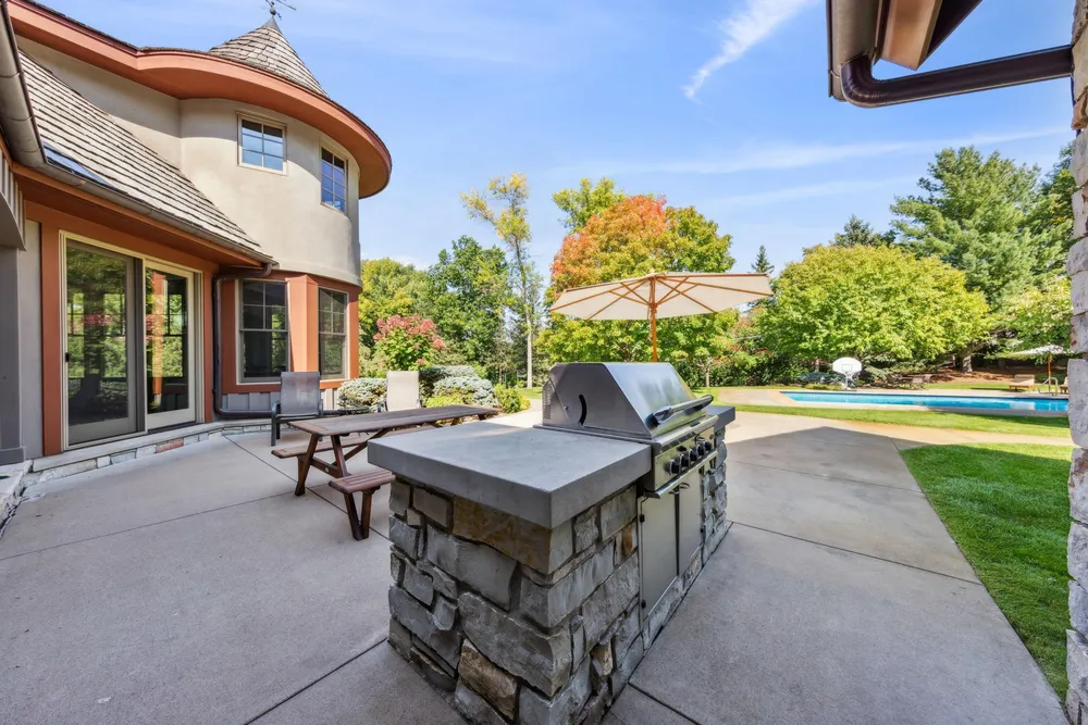 781 Ferndale Rd N, Orono, MN 55391