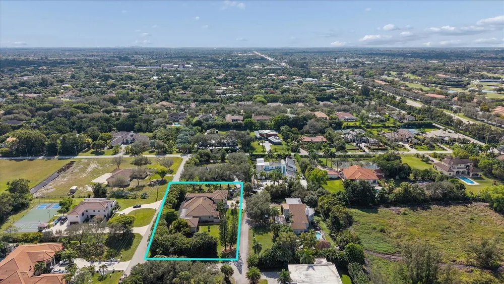 830 NW 122nd Ave, Plantation, FL 33325
