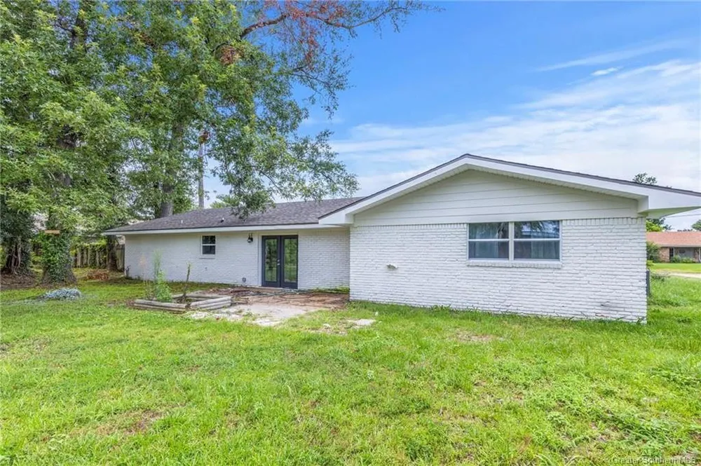 1600 Anita St, Sulphur, LA 70663
