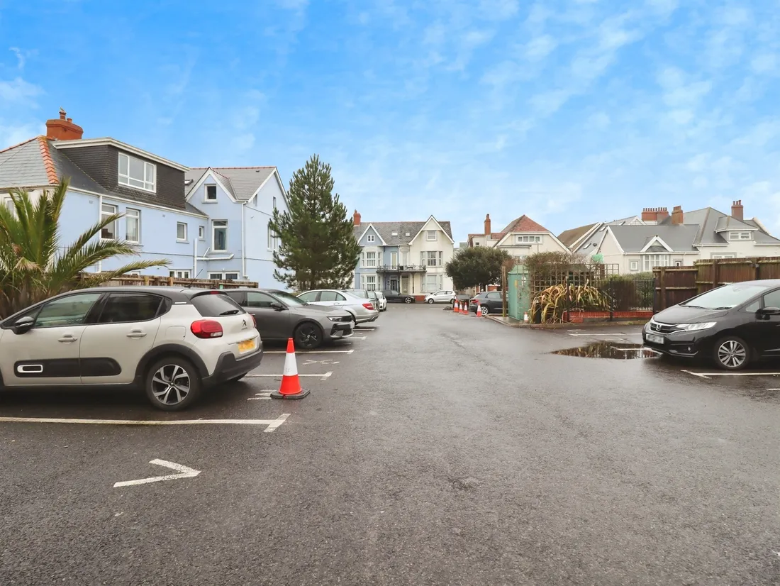 Property photo 25