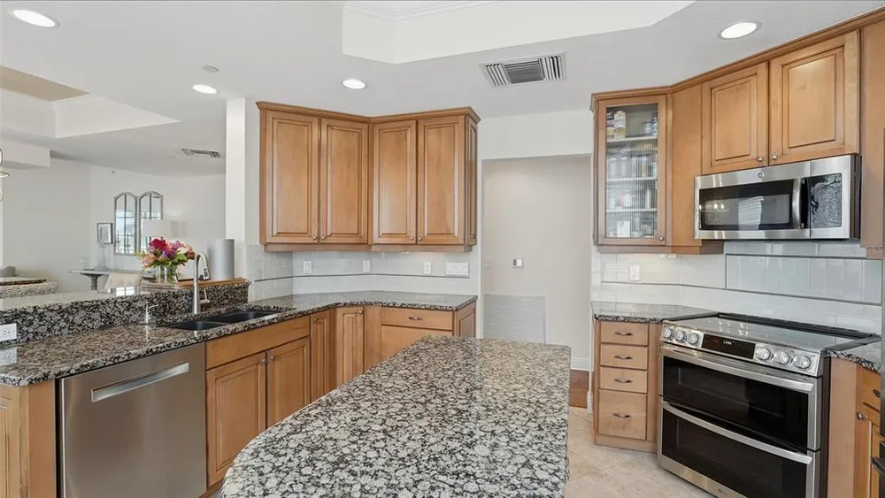 6340 Watercrest Way, Lakewood Ranch, FL 34202