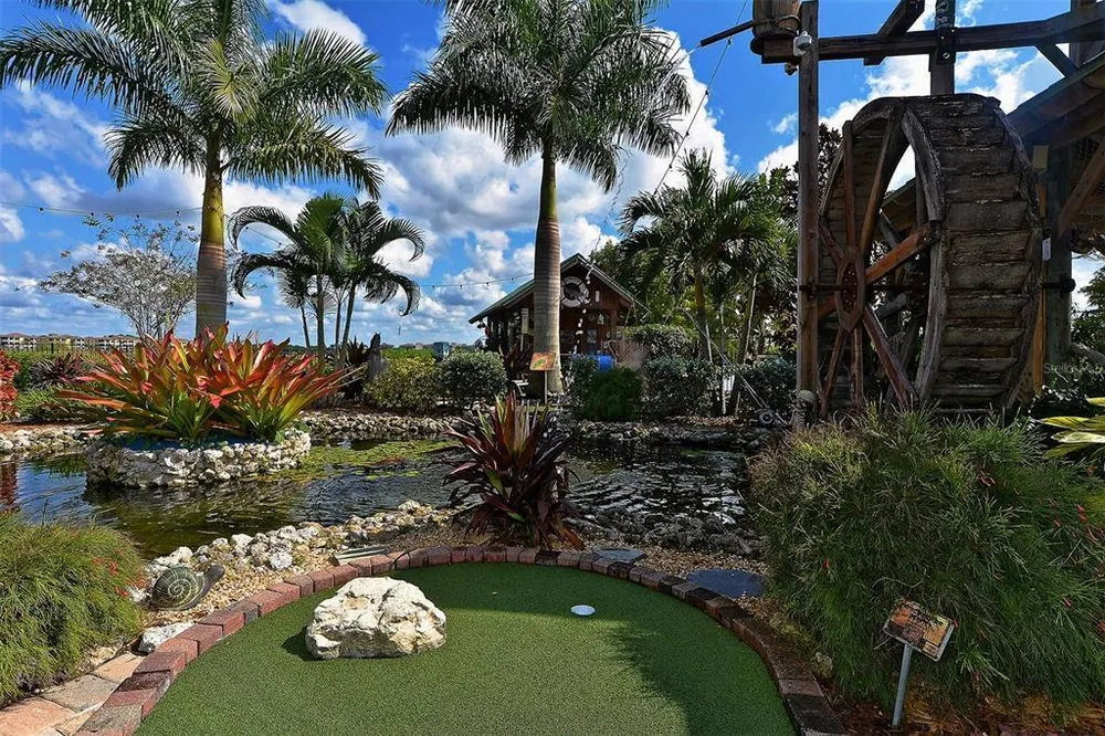 6340 Watercrest Way, Lakewood Ranch, FL 34202
